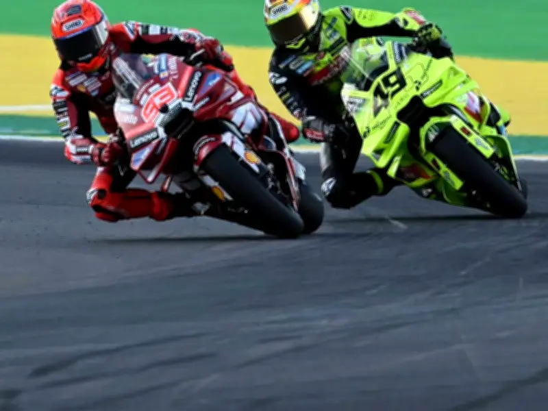 MotoGP in Brasilien: Weltmeister Márquez verpasst Podium bei Hitzerennen