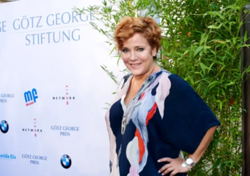 Muriel Baumeister spricht offen über Alkoholsucht: Vom TV-Star zur Selbsthilfe