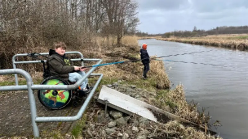 MV investiert 350.000 Euro: Barrierefreie Angelplätze für alle Petrijünger