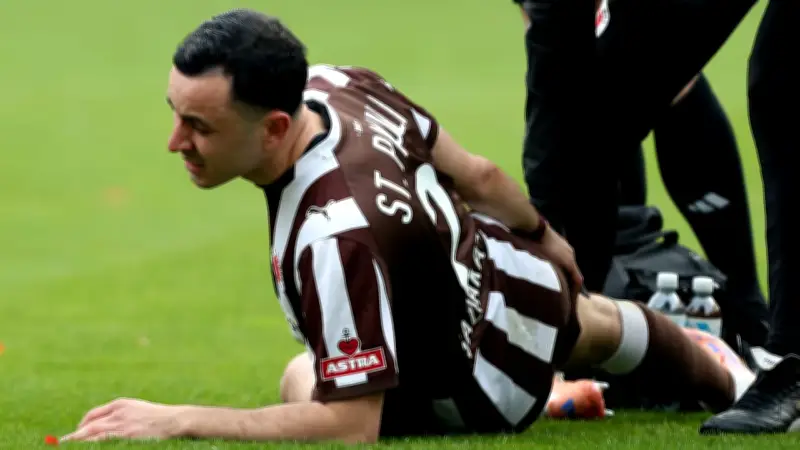 Nach 0:0 gegen Frankfurt: St. Pauli zittert um verletzte Spieler Saliakas und Sands
