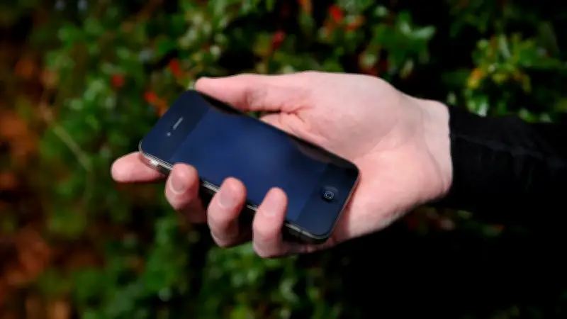 Nach 15 Jahren: Entwickler deckt wahre Ursache von Apples iPhone 4 "Antennagate" auf