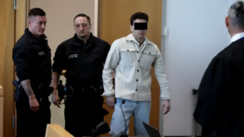 Nach Attacke auf schwules Paar: Feuerwehrmann-Killer muss erneut in Haft