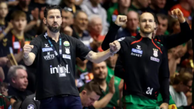 Nach Bergendahl-Verlängerung: Wiegert plant weitere Transfers für Magdeburg