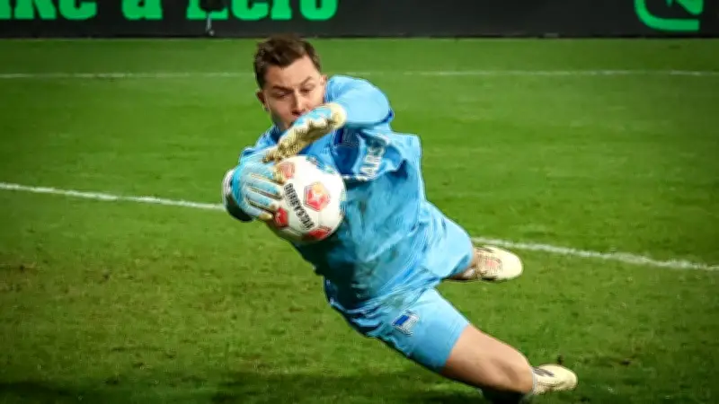 Nach Brekalo-Enthüllungen: Spannende Klausel auch bei Herthas Torwart Tjark Ernst