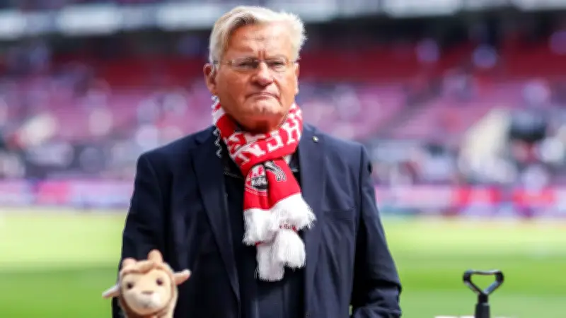 Nach Kölner Stadion-Eklat: DFB leitet Verfahren gegen Stadionsprecher Michael Trippel ein