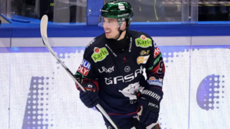 Nach Play-off-Niederlage: Eisbären-Star Ronning kündigt Kampf gegen Straubing an