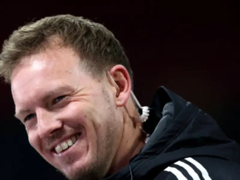 Nagelsmann fordert Regeländerungen: Nettospielzeit und Zeitstrafen für modernen Fußball