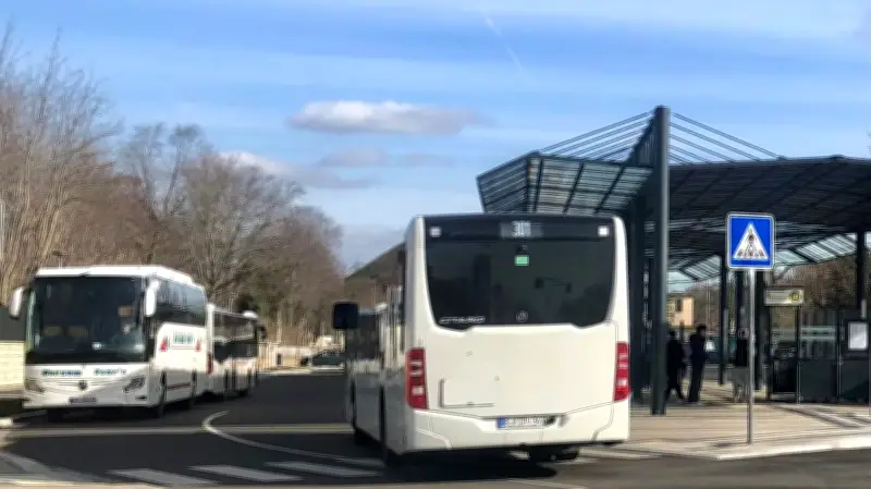 Nahverkehrsstreik im Burgenlandkreis: Ver.di verschiebt Arbeitskampf auf neue Termine