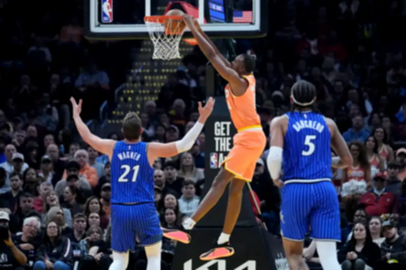 NBA: Schröders Cavaliers verschärfen Orlandos Krise - Sechste Niederlage in Serie