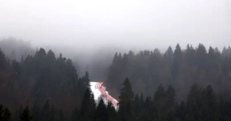 Nebel stoppt Weltcup: Super-G in Garmisch-Partenkirchen abgesagt