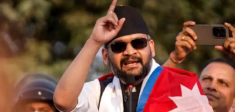 Nepals Wahlen: Rapper Balen stürzt Premier Oli dank junger Protestbewegung