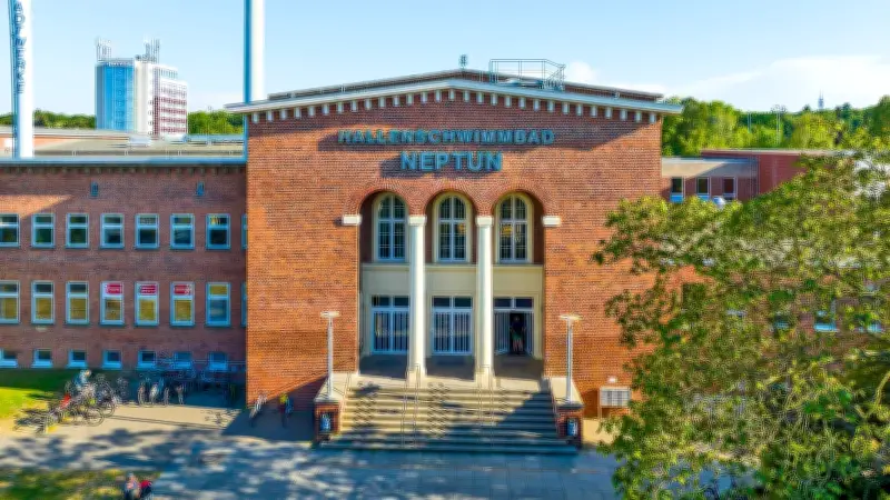 Neptun-Schwimmhalle Rostock: Öffentliche Schwimmzeiten im März und April eingeschränkt