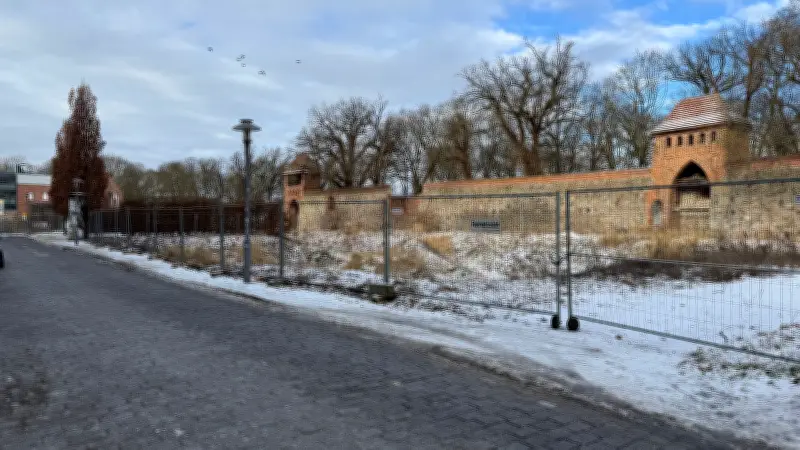 Neubrandenburg startet umfangreiche Straßensanierung für Hotel- und Wohnprojekt