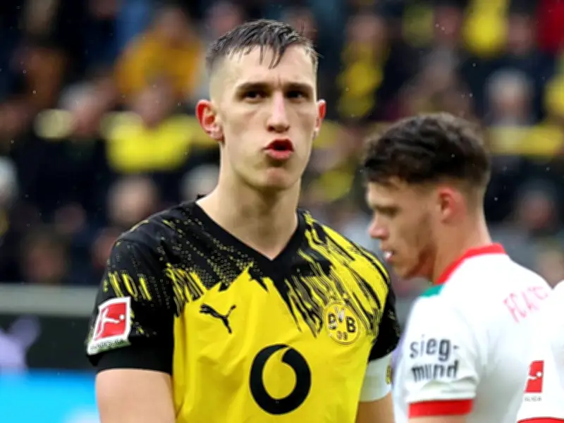 Neue Vertragsoption für Schlotterbeck beim BVB: Ausstiegsklausel 2027 im Gespräch