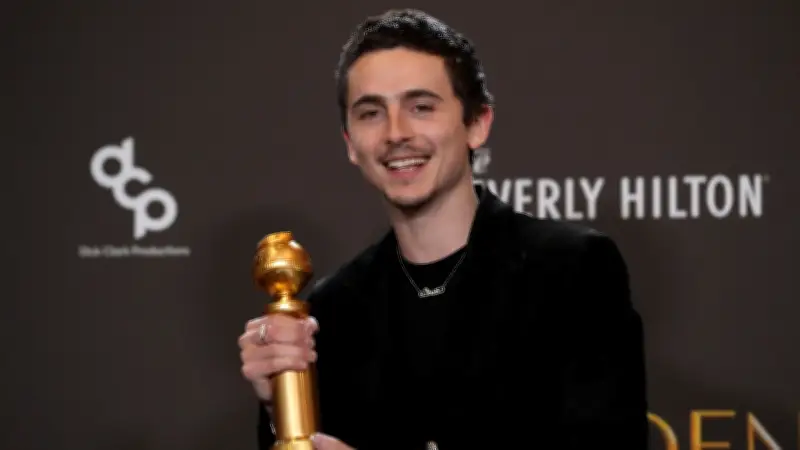 Neustrelitz feiert Filmpremiere mit Tischtennis-Event: „Marty Supreme“ löst Pingpong-Fieber aus