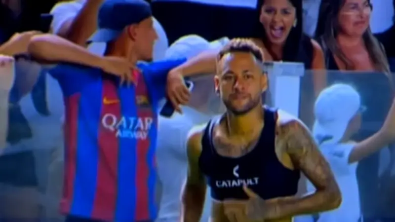 Neymar überrascht treuen Santos-Fan mit persönlichem Geschenk – emotionale TV-Szene