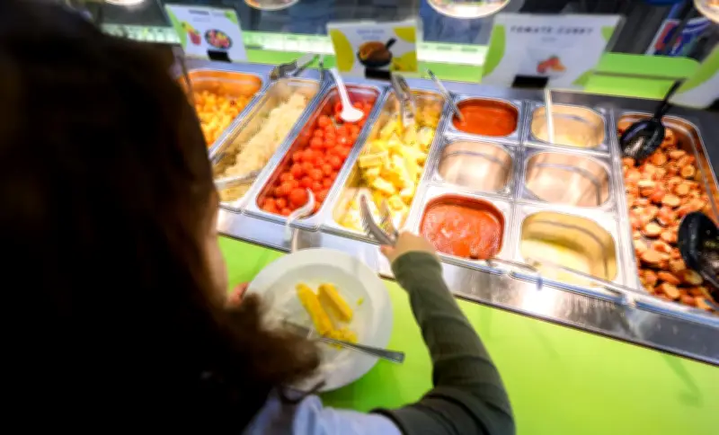 Niedersachsen investiert 1,2 Millionen Euro: Schulmensen werden zu Lernorten für Ernährung