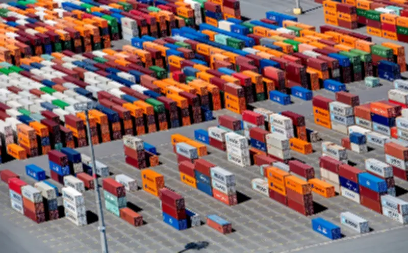 Niedersachsens Häfen verzeichnen starkes Wachstum trotz Rückschlägen bei Autos und Rohöl