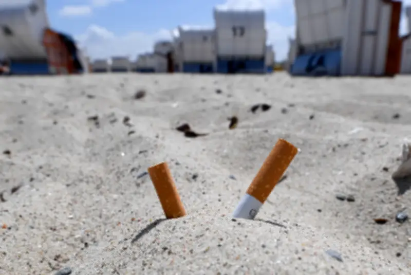 Norddeutsche Strände setzen auf rauchfreie Zonen gegen Zigarettenkippen