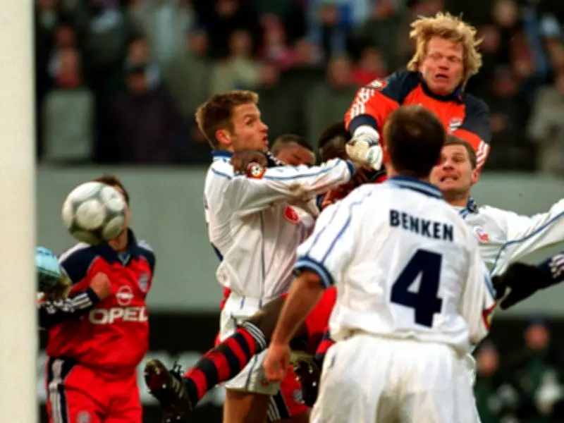 Oliver Kahn erinnert sich an legendäres Fäuste-Tor vor 25 Jahren
