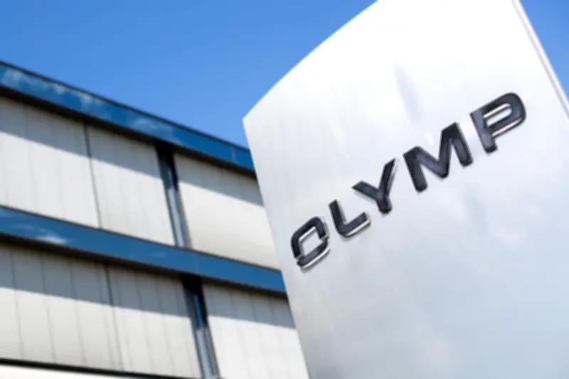 Olymp übernimmt Markenrechte von insolventem Hemden-Rivalen Eterna