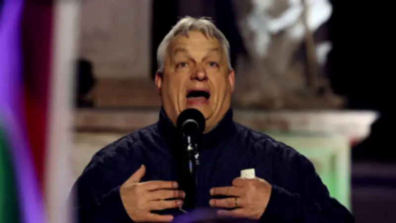 Orbáns Nervenzusammenbruch im Wahlkampf: Experten sehen Machtwechsel in Ungarn