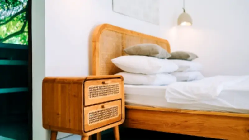 Organic Minimalism: Wie der neue Wohntrend Wärme und Natur in unsere Räume bringt