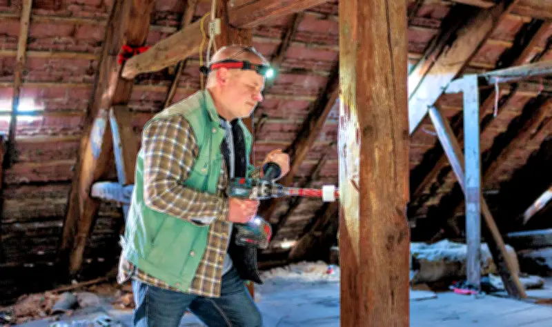 Osterfeld: Historiker untersuchen marodes Haus vor Abriss am Markt