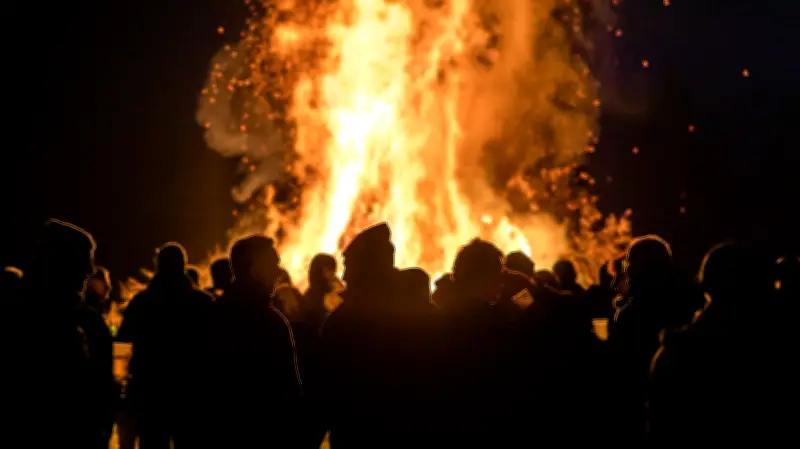 Osterfeuer 2026 im Landkreis Mansfeld-Südharz: Traditionelles Brauchtum mit zahlreichen Terminen