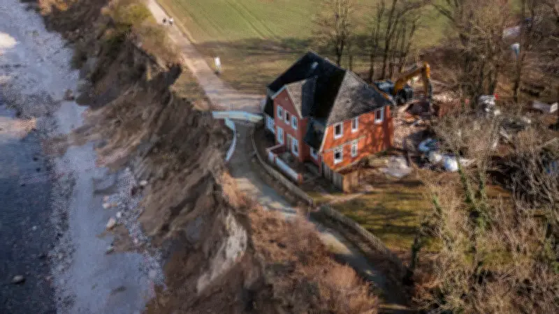 Ostsee-Villa wird abgerissen: Eigentümer wollte Haus 20 Meter versetzen - Stadt schafft Fakten