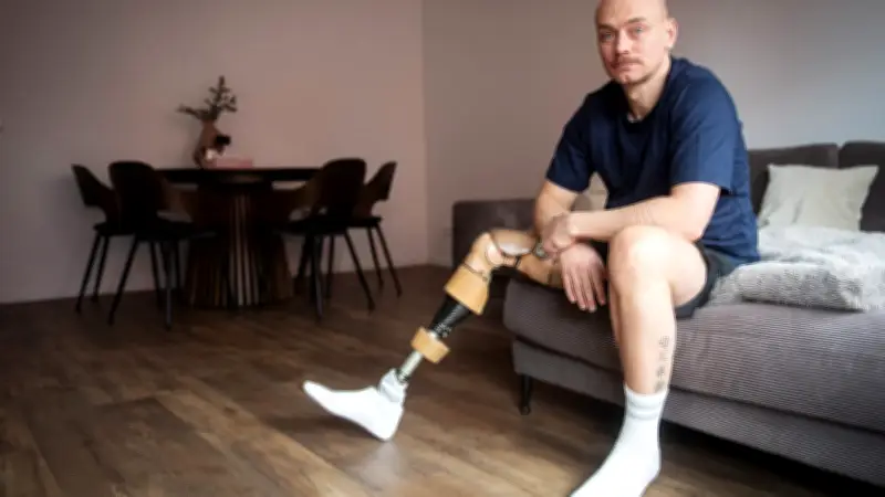 Pascal (38) kämpft um Behindertenparkplatz: Mit einem Bein nicht behindert genug fürs Amt