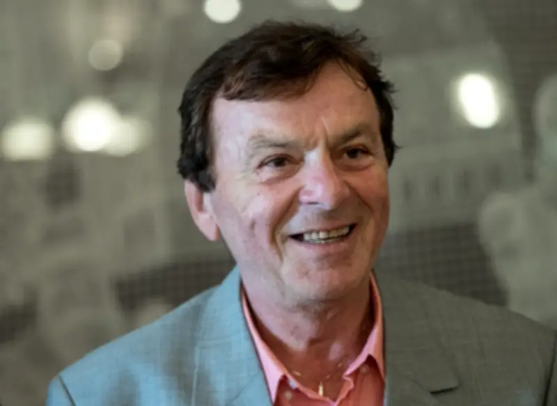 Pavel Travnicek: Prinz aus 'Haselnüsse für Aschenbrödel' spricht über Herz-OP und Lebenswandel