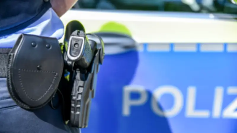 Peinliche Panne in Brandenburg: Polizisten verlieren drei Dienstpistolen