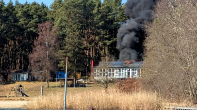 Photovoltaik-Brand in Silz: Feuerwehren verhindern Großbrand an der Müritz
