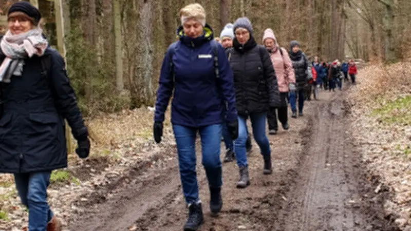 Pilgertag für Frauen: Traditionelle Wanderung durch die Mecklenburgische Seenplatte