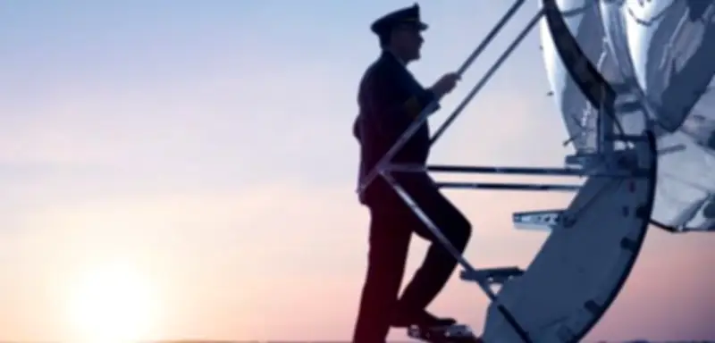 Pilot bei arabischer Airline verdient 175.000 Euro jährlich steuerfrei