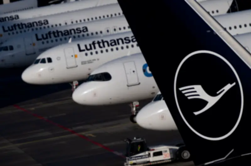 Pilotenstreik bei Lufthansa legt Drehkreuze Frankfurt und München lahm