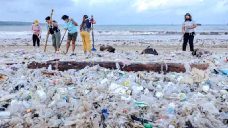Plastikmüll-Alarm auf Bali: Traumstrände versinken in Abfallbergen