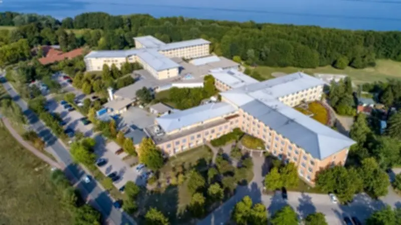 Plau am See: Realistische Notfallübung im Krankenhaus optimiert Teamarbeit