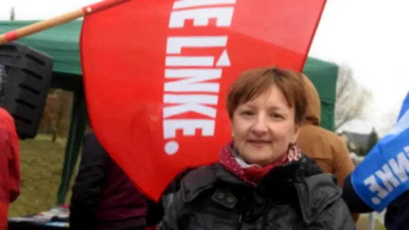 Podiumsdiskussion in Anklam: Experten debattieren Rechtsruck bei Jugendlichen