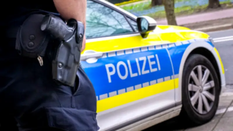 Polizei entdeckt 28 gestohlene Fahrräder in Magdeburger Industriehafen durch GPS-Ortung