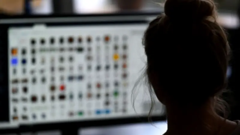 Polizei führt 18 Razzien gegen Kinderpornografie in Brandenburg durch