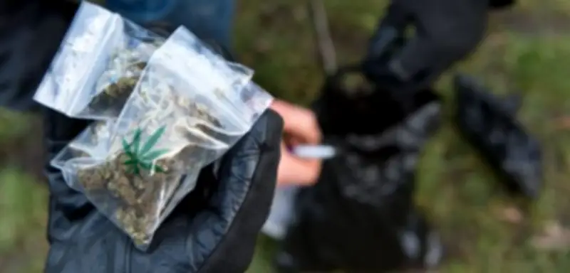 Polizei stoppt E-Bike-Fahrer in Marlow: Kokain, THC, Speed und Alkohol im Blut