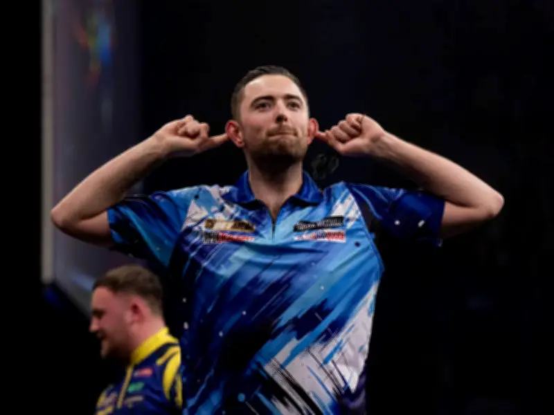 Premier League Darts heute in Berlin: Eine Stunde früherer Start mit Spitzenduellen