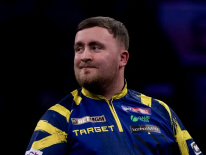 Premier League Darts: Luke Littler glänzt mit doppeltem Big-Fish-Finish in Berlin