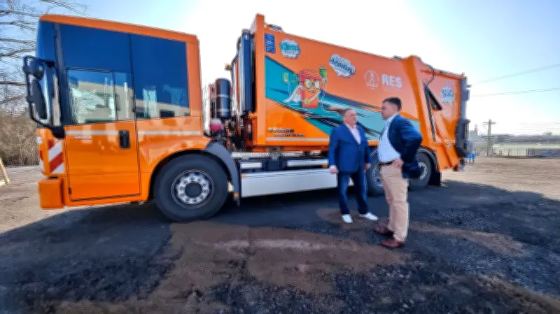 Premiere im Landkreis Mansfeld-Südharz: Erstes vollelektrisches Müllfahrzeug nimmt Betrieb auf