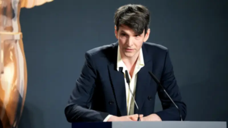 Prominente solidarisieren sich mit Collien Fernandes: Digitale Gewalt wird zum Politikum