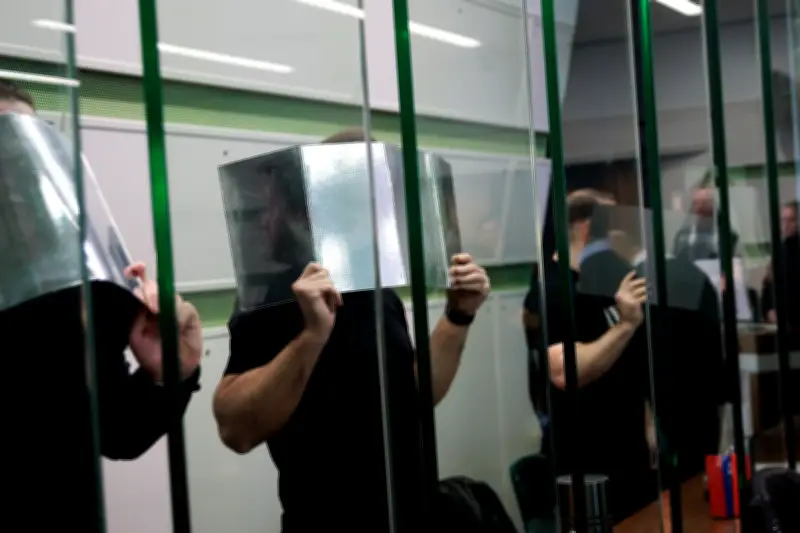 Prozess zu Autobränden vor Berliner Gefängnissen: Clan-Mitglied gesteht Anstiftung