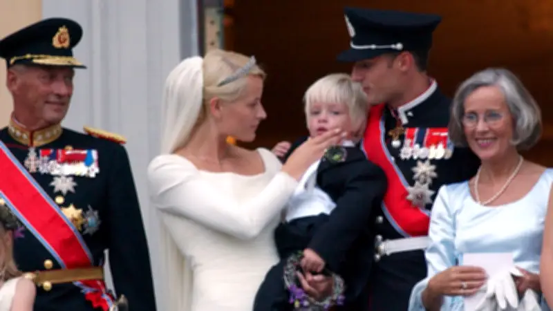 Psychologe analysiert in BILD: Fehler von Mette-Marit im Fall ihres Sohnes Marius