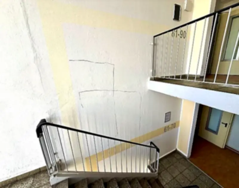 Rassistische Attacken in Dessauer Wohnblock: Mieter der DWG fürchten sich und planen Auszug